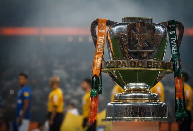 غري-نال وكلاسيكو ميناس جيرايس وديربي ساو باولو: برنامج استثنائي في ربع نهائي كأس البرازيل