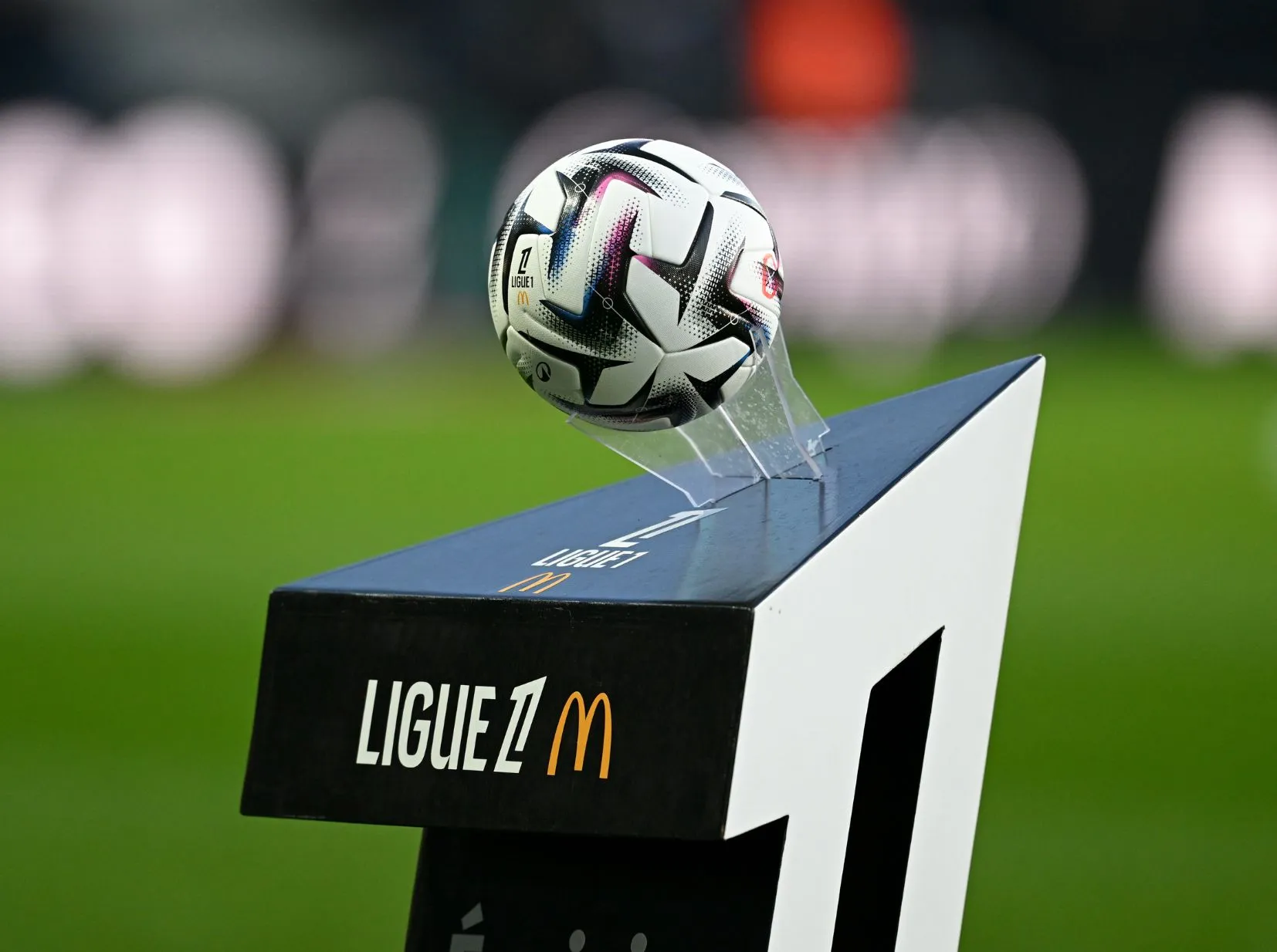 نتائج الدوري الفرنسي 2026/2027 (28-30 غشت): موناكو يتصدر الترتيب وباريس سان جيرمان يفلت من الهزيمة أمام ليل في الوقت القاتل
