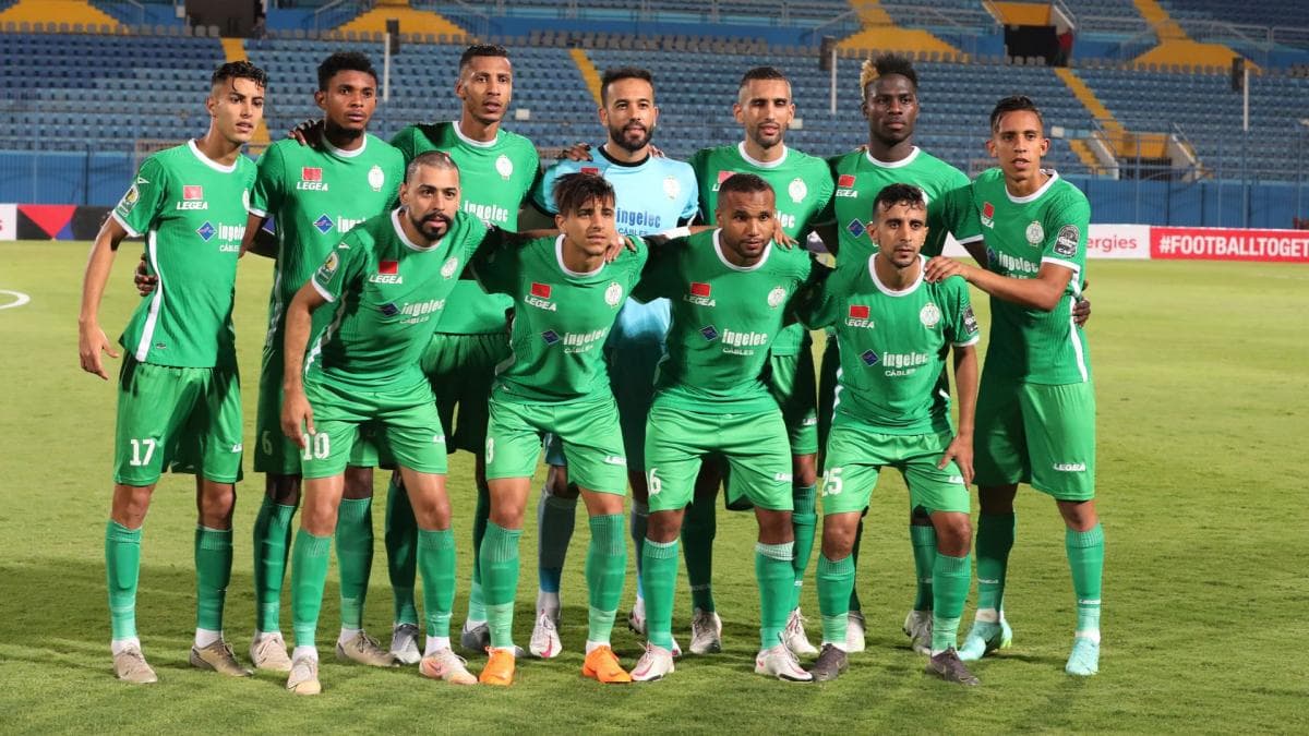 ضمن تحضيراته للموسم الجديد.. الرجاء يشد الرحال نحو إسبانيا لمواجهة فالنسيا