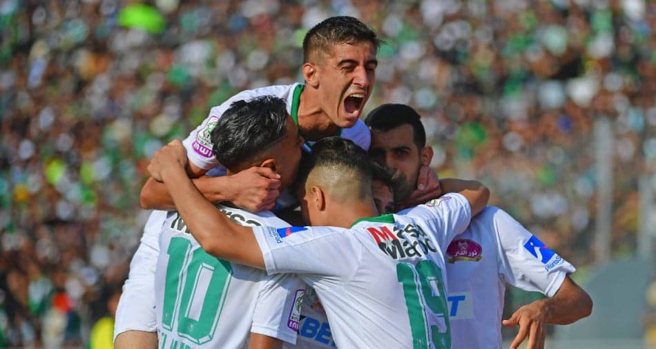 الرجاء يفوز في وديته الإسبانية أمام فالنسيا