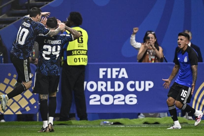 الأرجنتين 2-1 إنجلترا: ميسي يهدي الألبيسيليستي نهائي المونديال