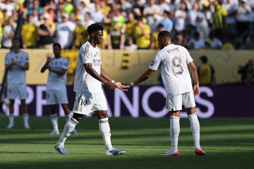 ريال مدريد يفتتح مشواره في الليغا بضيافة إسبانيول
